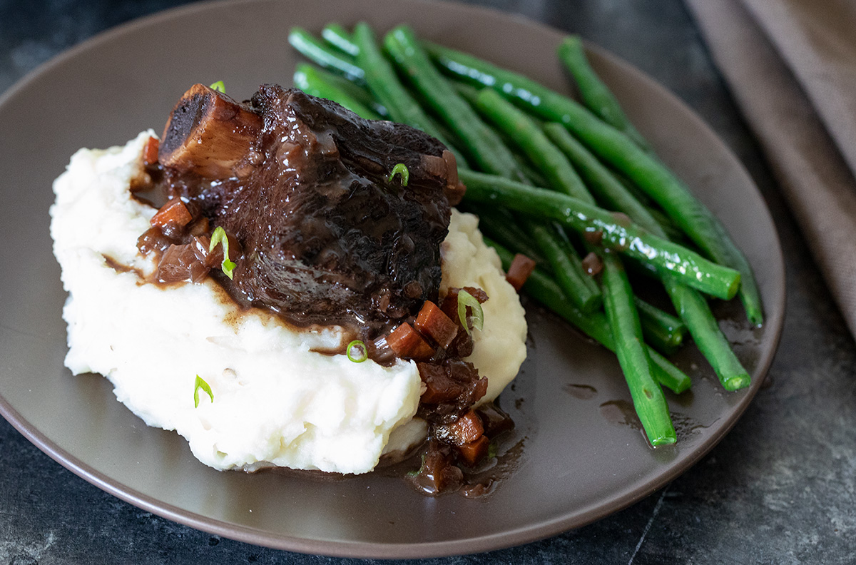 Tender Braised Short Ribs